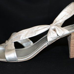 NINE WEST SANDALS TIE UPS SILVER SIZE 9 USED